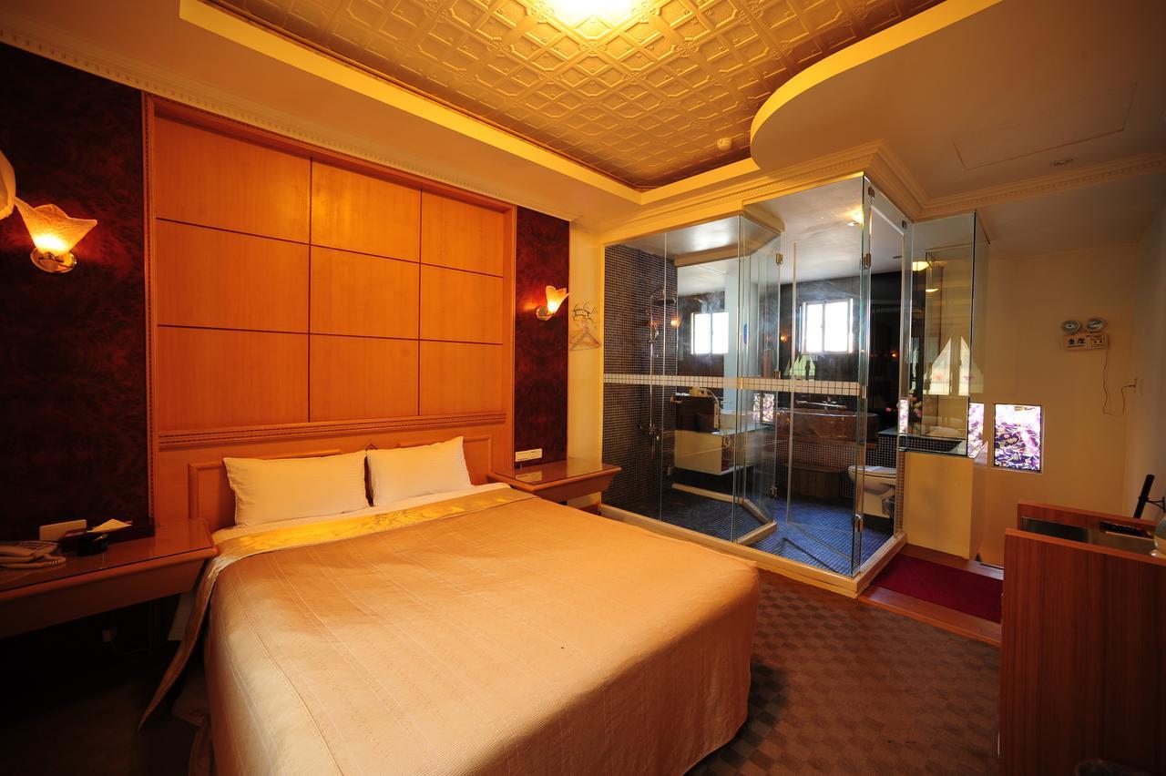 Golden Motel Hsinchu Esterno foto